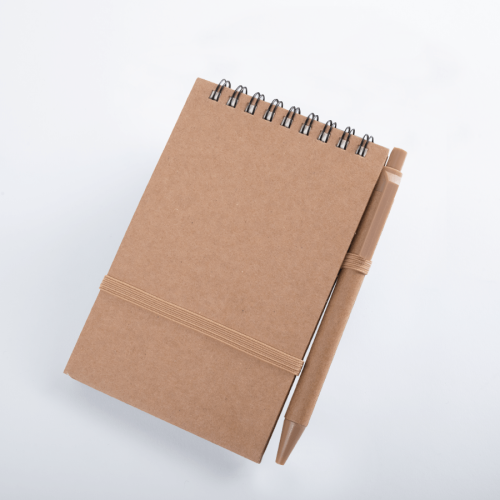 DETALLE LIBRETA ECOLÓGICA CON LÁPIZ