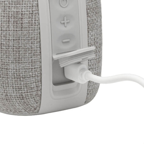 PARLANTE COMPACTO CON CONEXIÓN USB-C