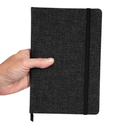 LIBRETA CON TAPA RÍGIDA Y CIERRE ELÁSTICO